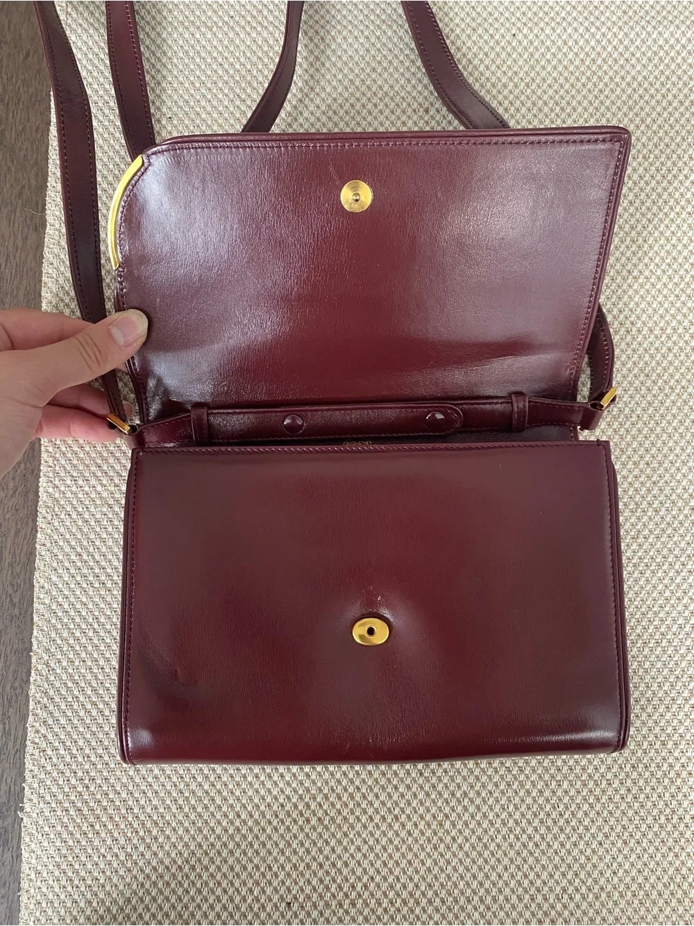 Vintage Gucci Crossbody or Clutch Bag in Burgundy Red - Picture 7 of 14
